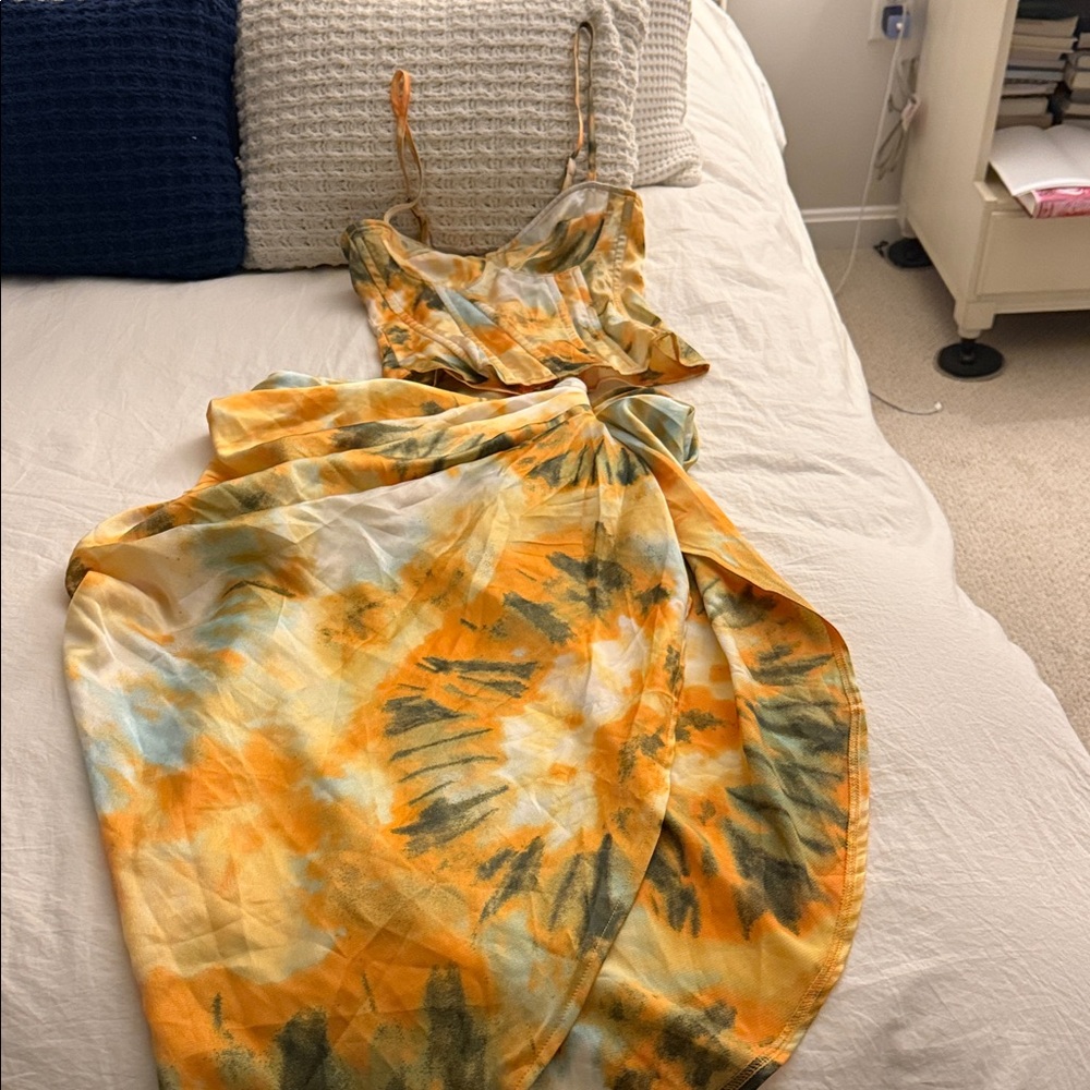 Elegant Orange Tie-Dye Set